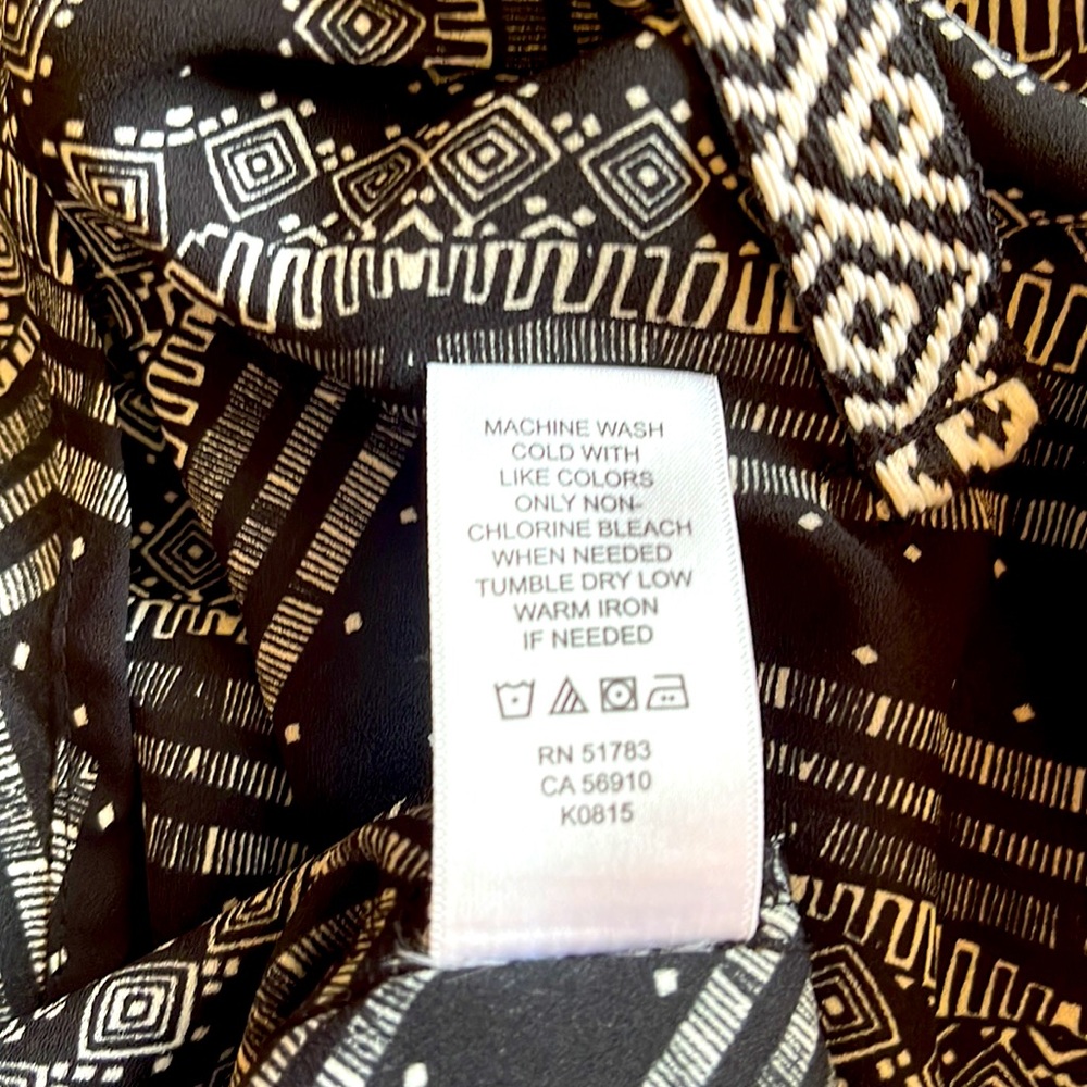 NWOT MAURICES LIGHT WEIGHT WRINKLE FREE FABRIC 3/4 SLEEVE SUMMER TOP SMALL - Picture 9 of 9